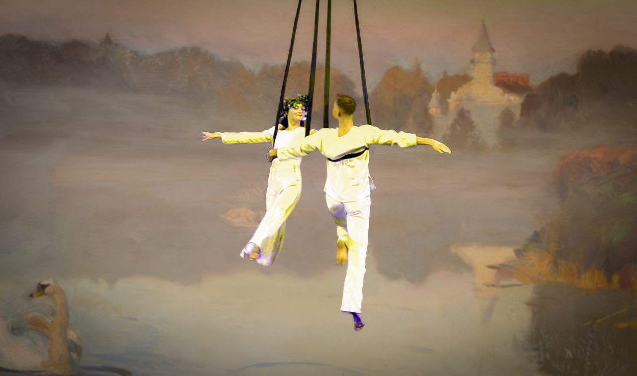 Beznazwy-93-2_Easy-Resize.com kadr z koncertu taneczno - muzycznego Chełmoński - dźwiękiem malowane