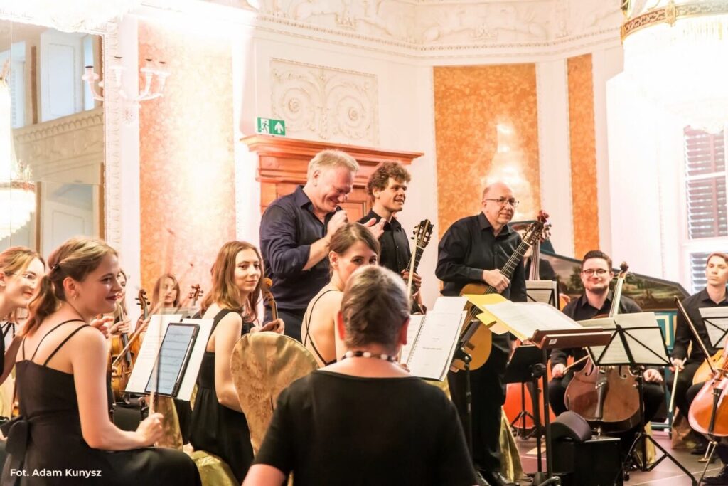 Jakub Mroziński i Marek Nosal - gitara