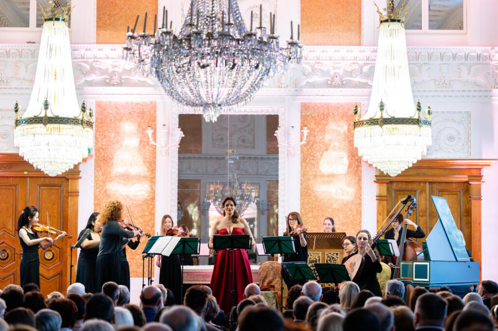 Giardino di Delizie i Roberta Mameli (sopran) w czasie koncertu w Sali Balowej, w ramach 64. Muzycznego Festiwalu w Łańcucie